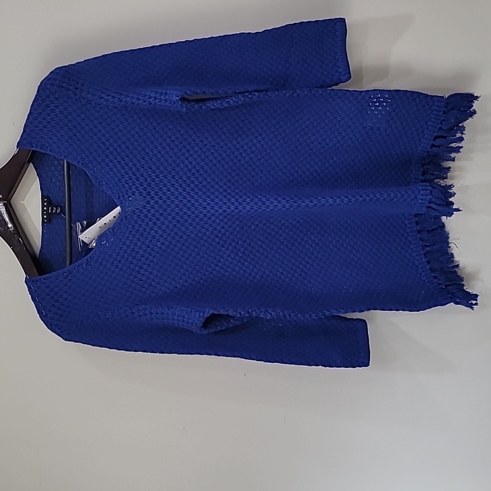 Tribal knit sweater true-blue XL. New .
